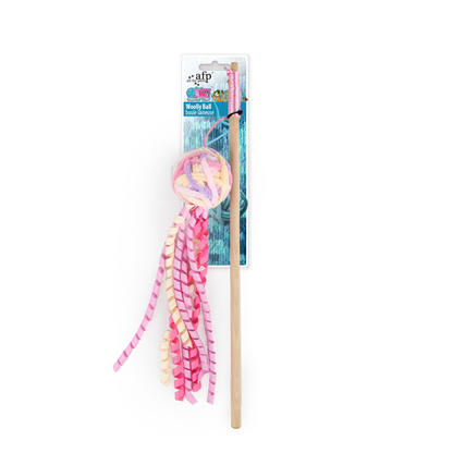 Knotty Habit – Woolly Ball Cat Toy